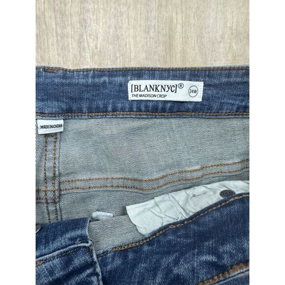 Blank NYC Jeans Plus Sz 24w High Rise Crop Distressed New! $98 - Picture 2 of 5